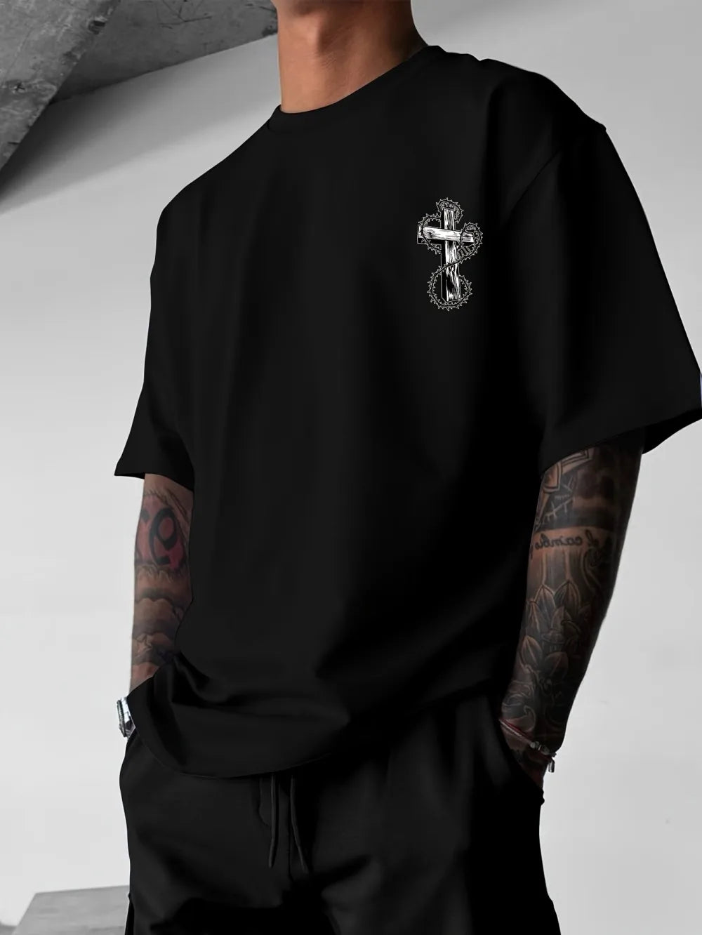 Camiseta Urban Cross Letter